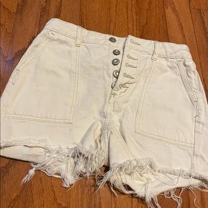 Free People White Jean Shorts- Highwaisted Buttonfly